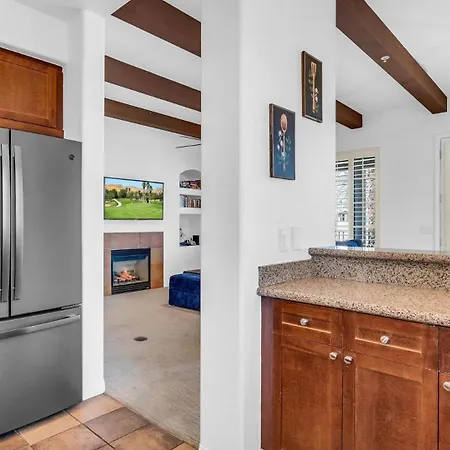Lv354 Upstairs 3 Bedroom Legacy Villa